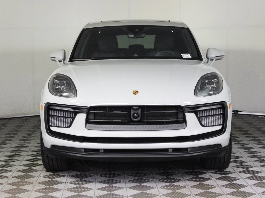 Certified 2026 Porsche Macan S AWD/4WD image 10
