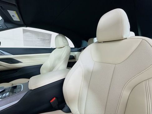 New 2026 BMW 430i xDrive Convertible w/ Premium Package image 30