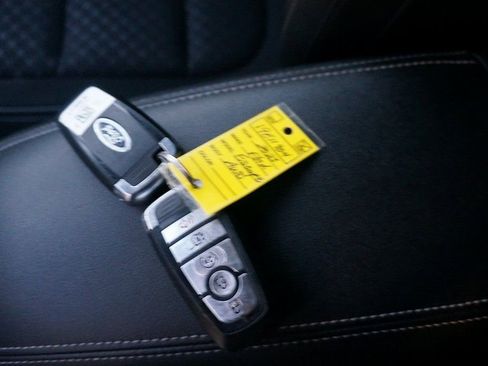 Used 2023 Ford Escape Active image 2