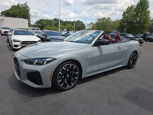 Used 2025 BMW M440i Convertible RWD image 9