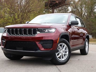 Used 2025 Jeep Grand Cherokee Laredo X w/ Trailer Tow Package