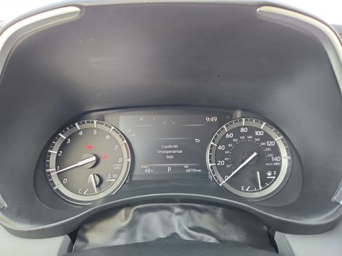 Used 2021 Toyota Highlander XLE image 32