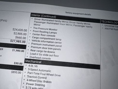 Used 2007 Dodge Nitro R/T image 92