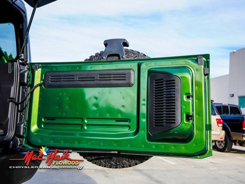 Used 2023 Ford Bronco Wildtrak image 8