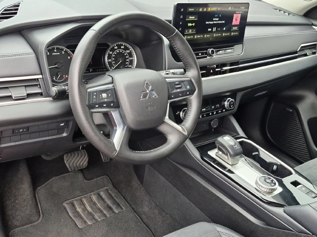 Used 2025 Mitsubishi Outlander SE AWD/4WD image 15