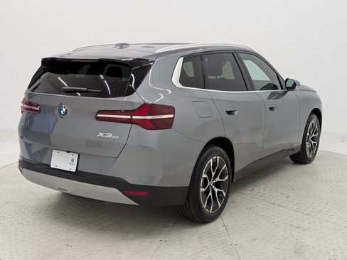 Used 2026 BMW X3 xDrive30 w/ Premium Package image 9