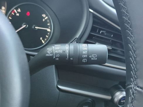 New 2025 MAZDA CX-30 AWD 2.5 S w/ Select Sport Pkg image 23