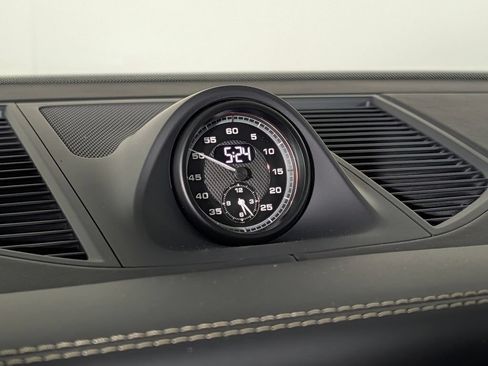New 2026 Porsche Macan Turbo AWD/4WD image 30