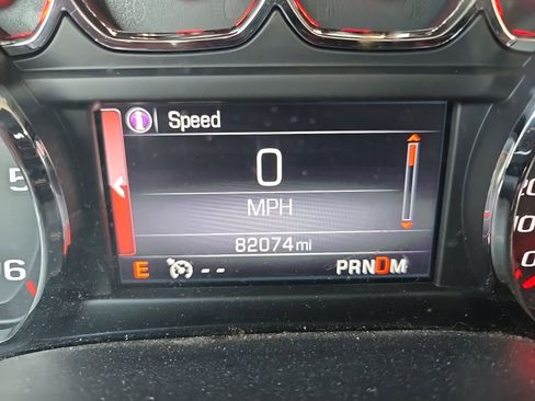 Used 2016 GMC Sierra 1500 SLE w/ SLE Value Package image 3