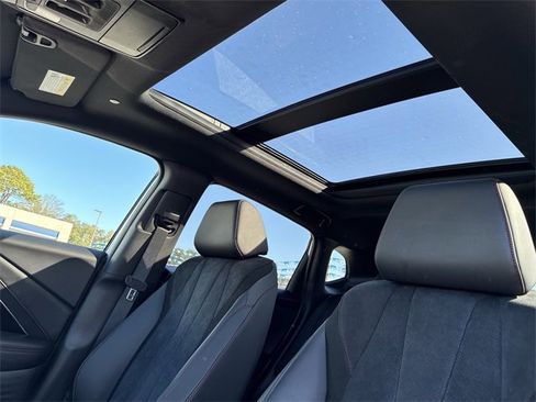 Certified 2025 Acura ADX A-Spec image 25