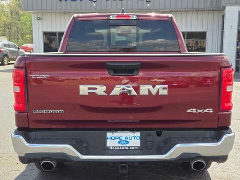 Used 2025 RAM 1500 Big Horn AWD/4WD image 4