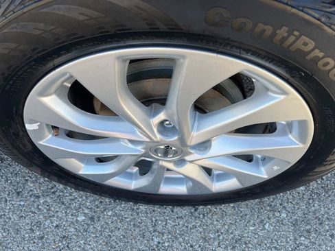 Used 2019 Nissan Sentra SV image 39