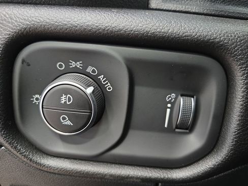 New 2026 RAM 1500 Classic Warlock AWD/4WD image 26