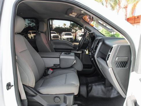 Used 2020 Ford F150 XLT w/ Trailer Tow Package image 37