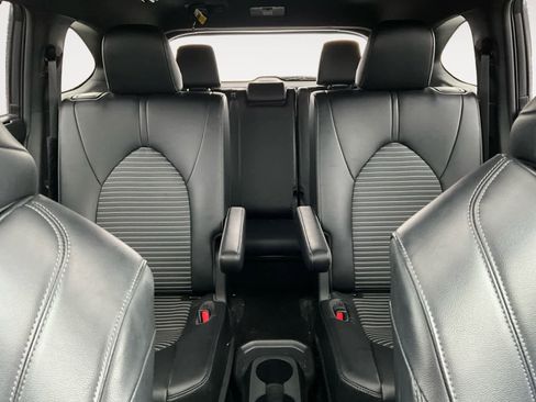 Used 2021 Toyota Highlander XSE image 28