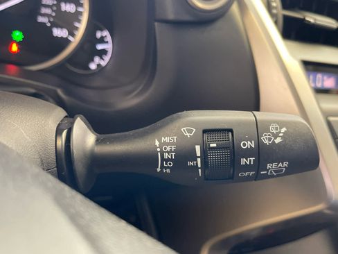 Used 2016 Lexus NX 200t FWD image 39