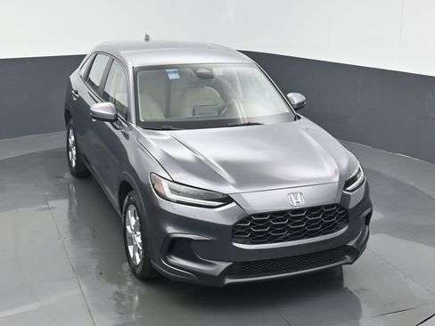 Used 2024 Honda HR-V LX image 3