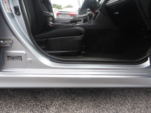 Used 2014 Subaru Impreza 2.0i Sport Premium image 25