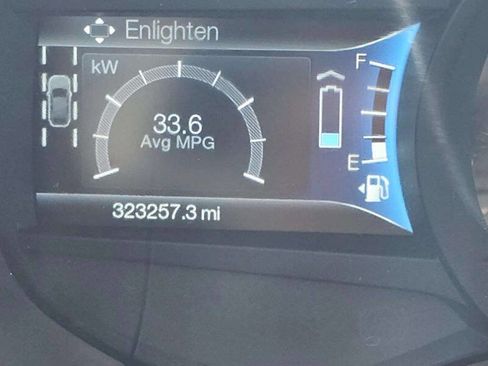 Used 2014 Ford Fusion SE w/ Equipment Group 502A FWD image 9