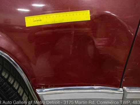 Used 1990 Cadillac Brougham image 29