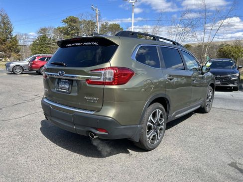 Used 2025 Subaru Ascent Limited AWD/4WD image 3