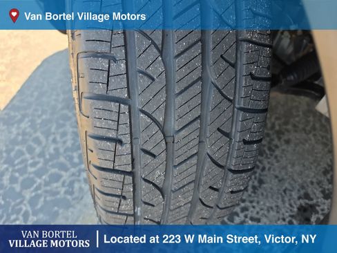 Used 2023 Honda CR-V EX image 30
