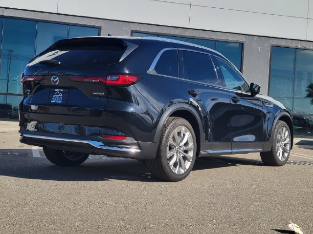 Used 2026 MAZDA CX-90 3.3 Turbo w/ Premium Plus Pkg AWD/4WD image 4