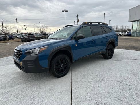Certified 2023 Subaru Outback Wilderness image 3