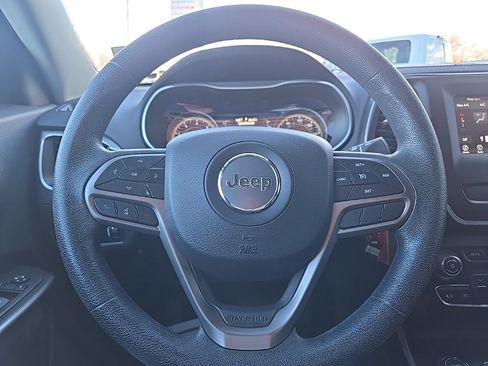 Used 2021 Jeep Cherokee Latitude image 38