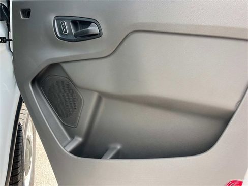 New 2025 Ford Transit 250 148 Medium Roof image 20