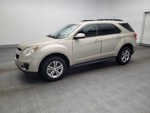 Used 2015 Chevrolet Equinox LT w/ Driver Convenience Package FWD image 2