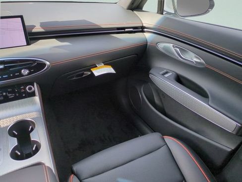 Certified 2026 Genesis GV70 2.5T Sport Prestige AWD/4WD image 16