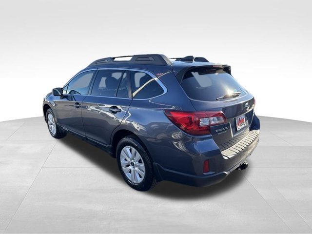 Used 2017 Subaru Outback 2.5i Premium AWD/4WD image 7
