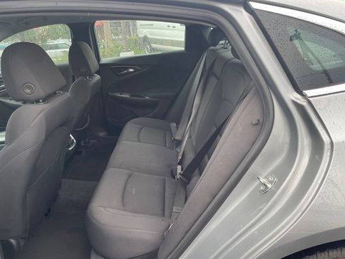 Used 2023 Chevrolet Malibu LT FWD image 14