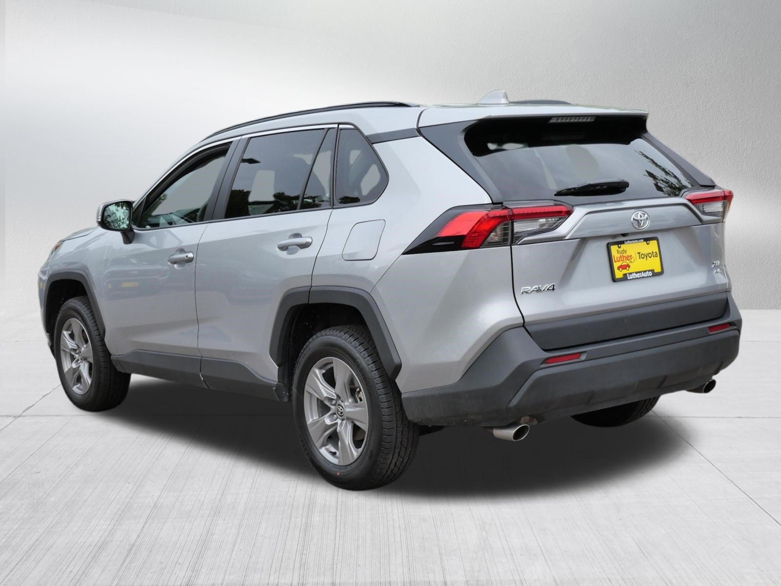 Certified 2025 Toyota RAV4 XLE AWD/4WD image 6
