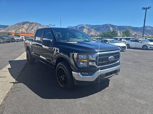 Used 2023 Ford F150 XLT AWD/4WD image 3