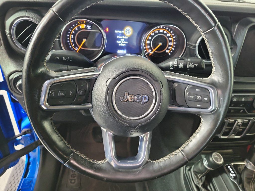 Used 2022 Jeep Wrangler Unlimited Sahara w/ LED Lighting Group AWD/4WD image 15