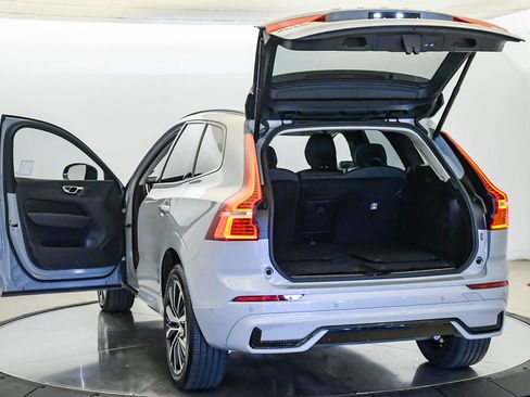Certified 2025 Volvo XC60 B5 Plus AWD/4WD image 25