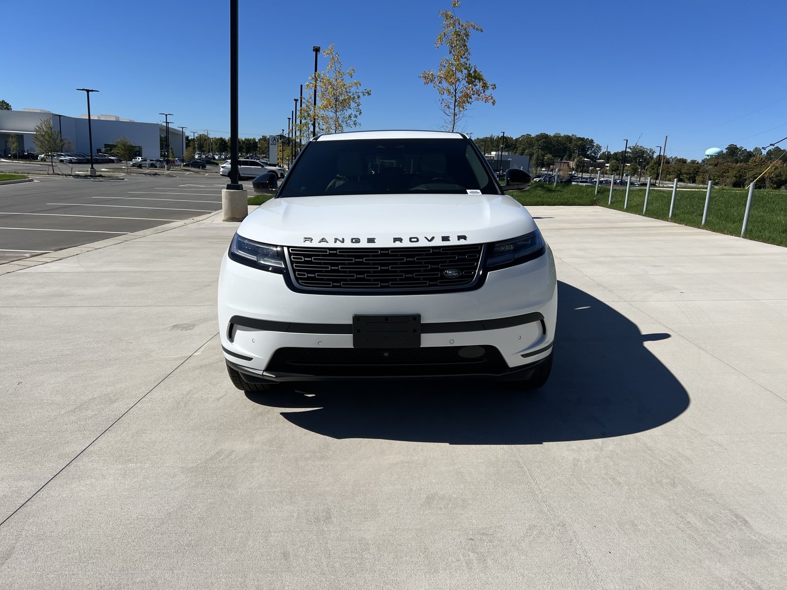 Used 2026 Land Rover Range Rover Velar S AWD/4WD image 3
