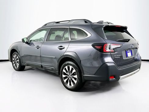 Used 2025 Subaru Outback Limited AWD/4WD image 6