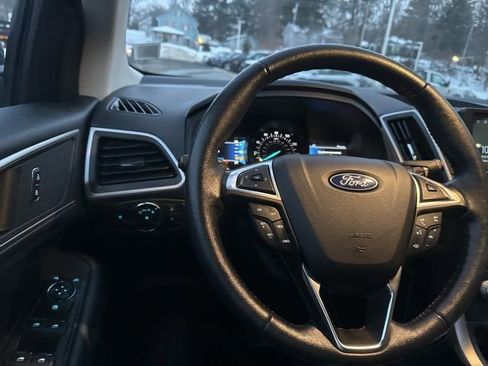 Certified 2022 Ford Edge SEL w/ Convenience Package image 23