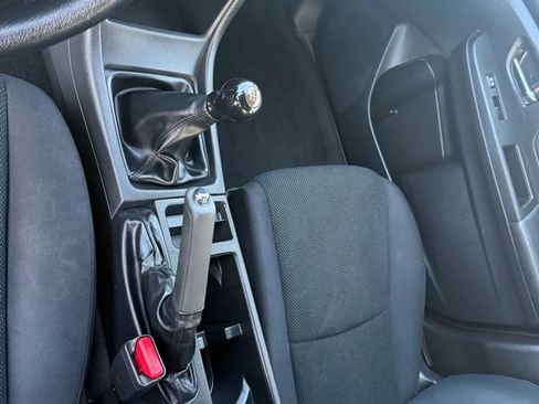 Used 2014 Subaru Impreza 2.0i Premium image 14