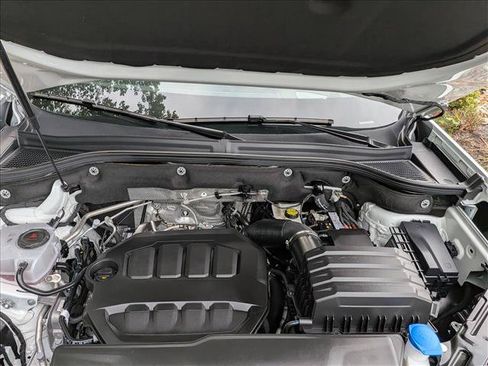 Used 2026 Volkswagen Atlas SEL Premium R-Line AWD/4WD image 10