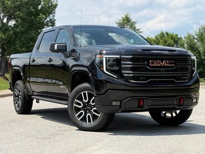 New 2026 GMC Sierra 1500 AT4 w/ AT4 Premium Package
