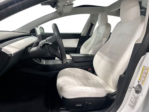 Certified 2021 Tesla Model 3 Long Range AWD/4WD image 9