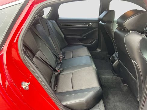 Used 2021 Honda Accord Sport image 27