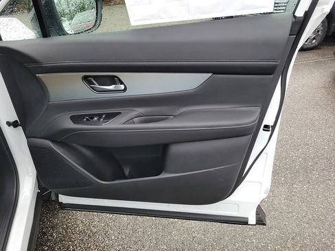 New 2026 Nissan Murano Platinum w/ Cargo Package AWD/4WD image 33