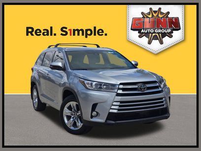 Used 2018 Toyota Highlander Limited w/ Carpet Mat Package (TMS)