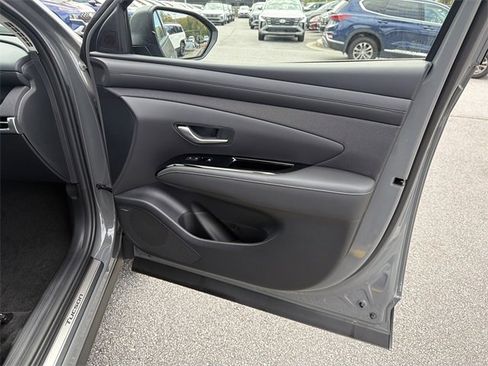 New 2026 Hyundai Tucson Limited image 14