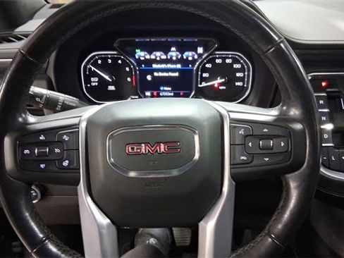 Used 2021 GMC Yukon SLT w/ SLT Premium Package image 13